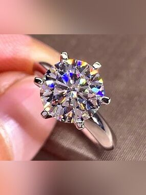Classic Solitaire Round-Cut White Crystal Ring - Women Jewelry